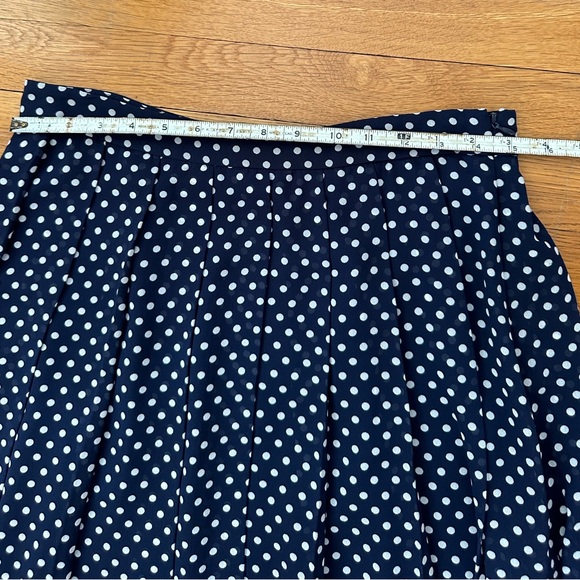NWT Michael Kors Navy Polka Dot Pleated Skirt - Picture 4 of 9